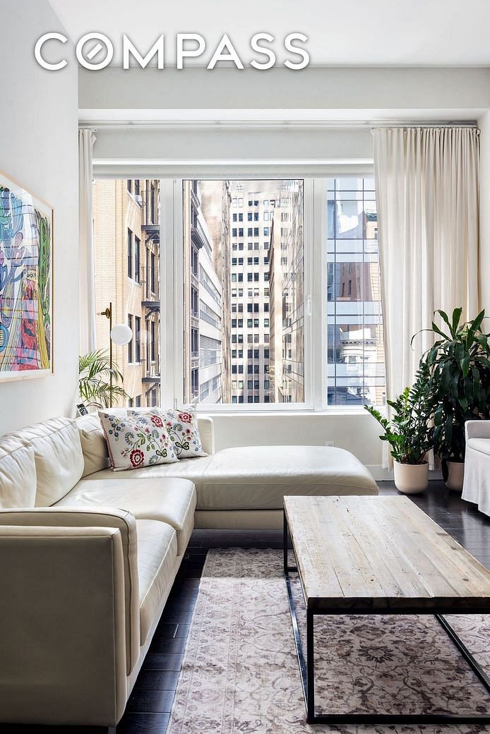 111 Fulton Street #824