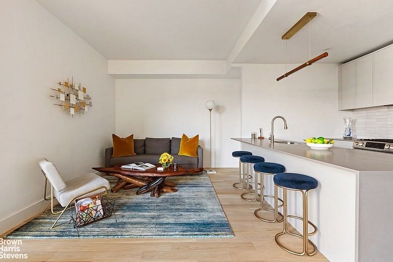 111 Montgomery Street #8M