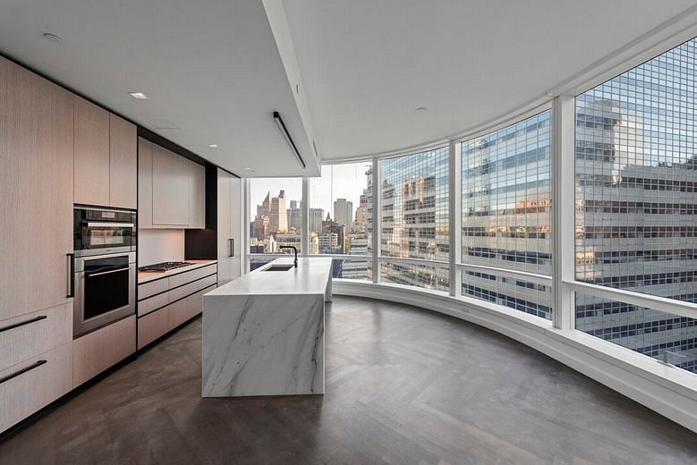 111 Murray Street #19B