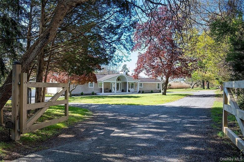111 South Country Road