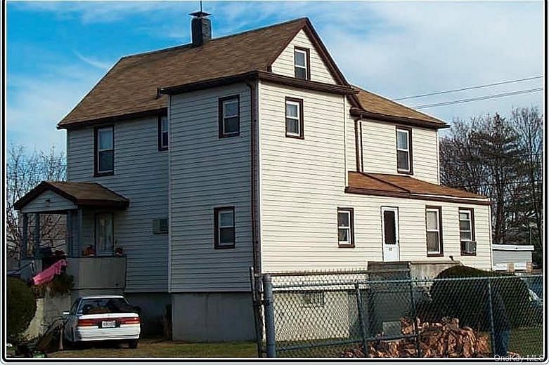 111 Wahl Avenue
