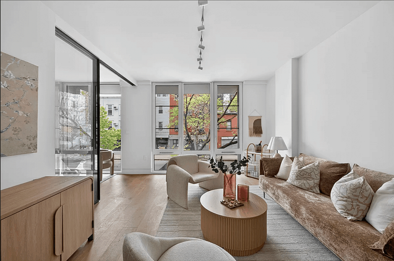 1110 Manhattan Avenue #6