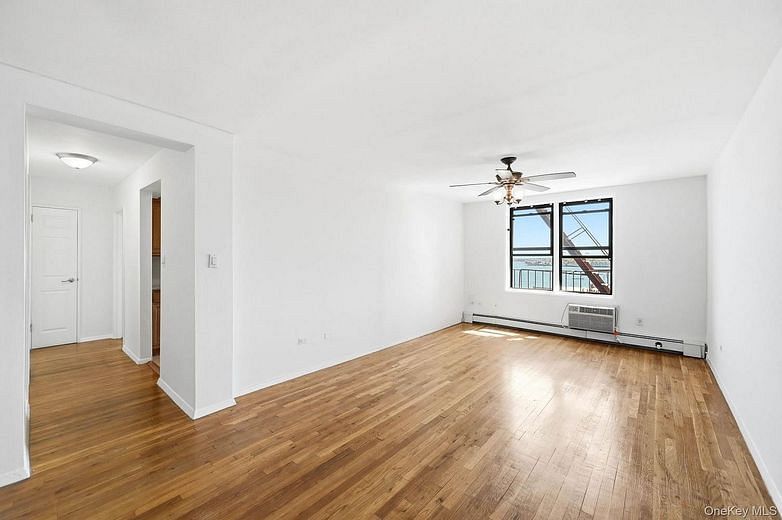 1110 Stadium Avenue #5F