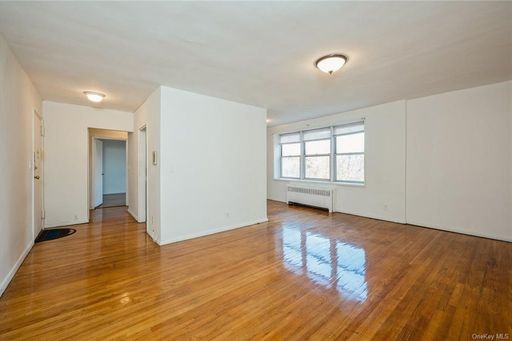 Image 1 of 15 for 1111 Midland Avenue #6D in Westchester, Bronxville, NY, 10708