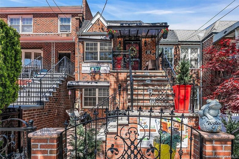 1115 E 83rd Street