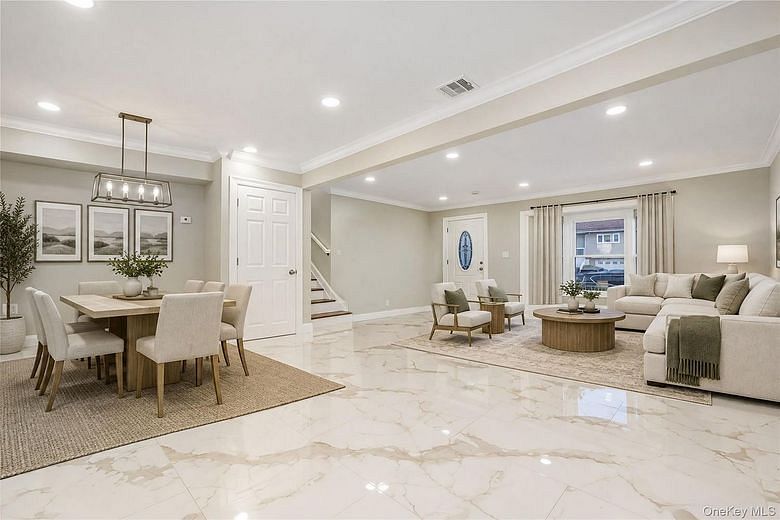 1115 Jackson Place