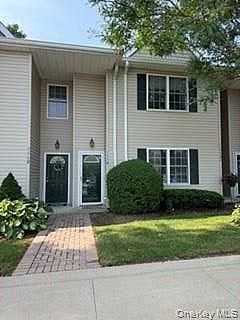 1118 Savoy Drive