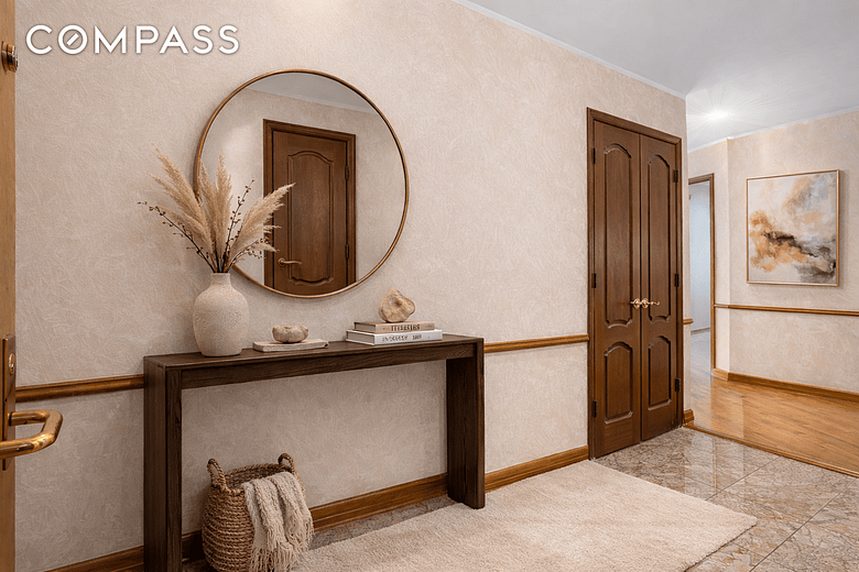 112-01 Queens Boulevard #17H