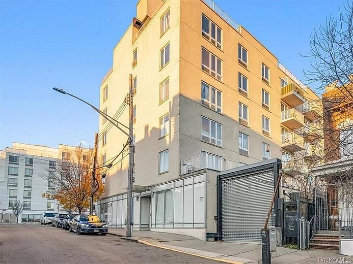 112-02 Northern Boulevard #2B