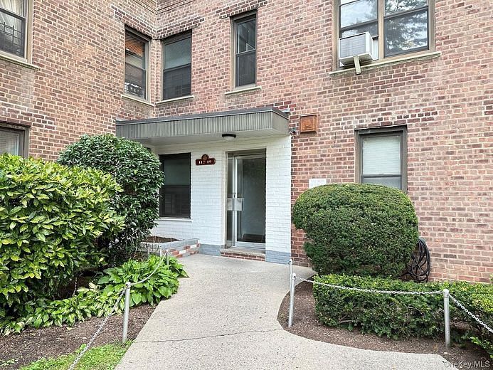 112-19 34th Avenue #4F
