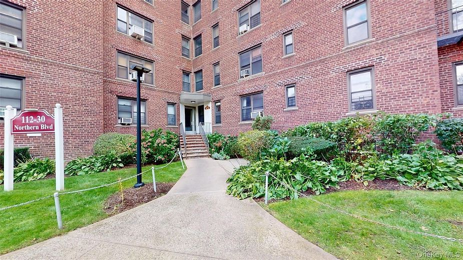 112-30 Northern Boulevard #4B