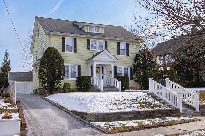 112 aka 110 Buckingham Road