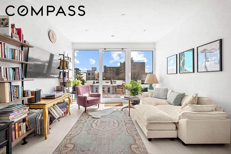 112 Cooper Street #4B