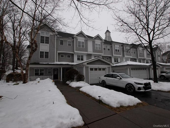 112 Riverbend Drive