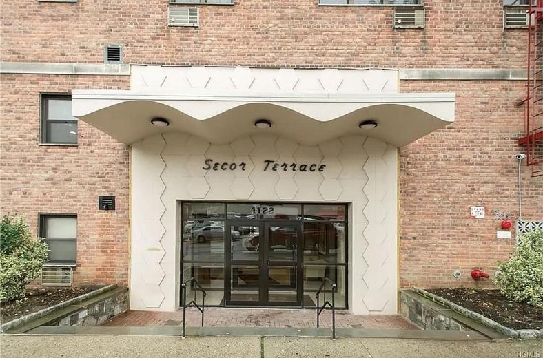 1122 Yonkers Avenue #1E