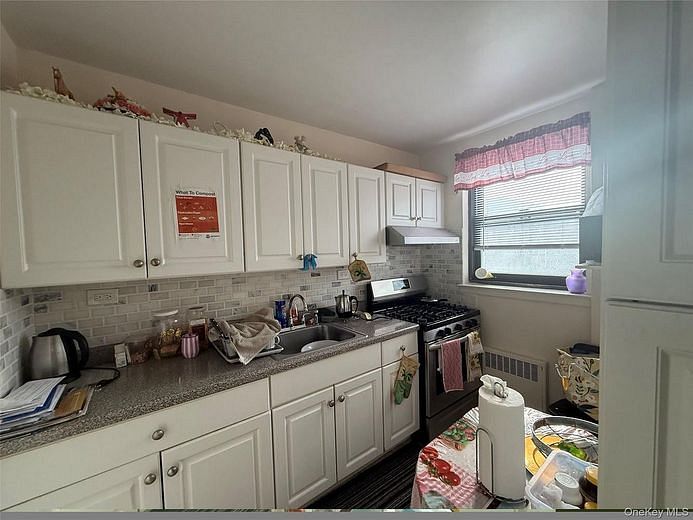 11250 Northern Boulevard #5A