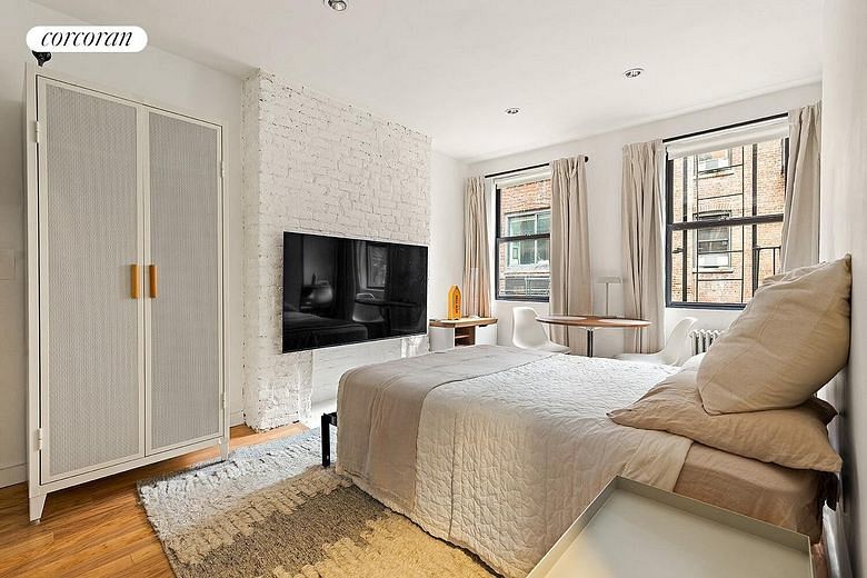 113 1/2 West 15th Street #2E