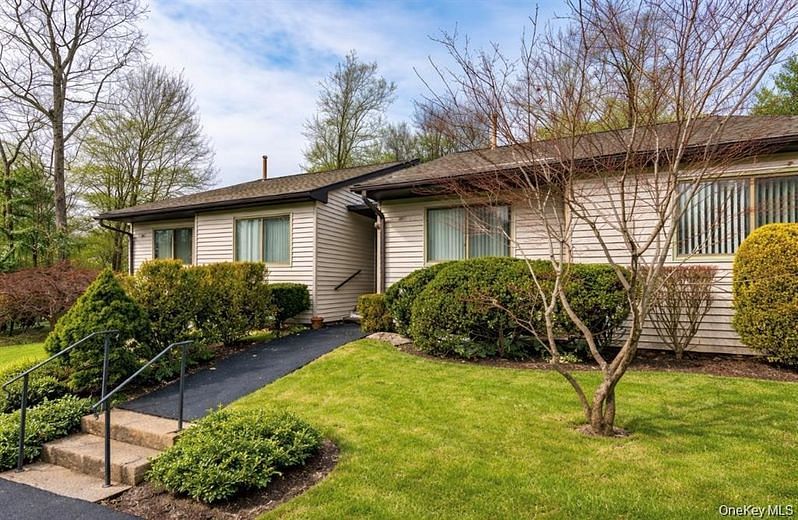 113 Village Road #B