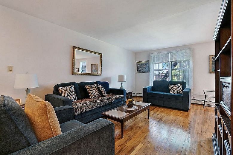 1130 Stadium Avenue #4E