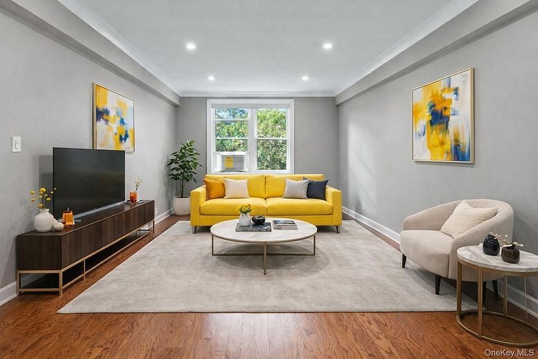 1133 Midland Avenue #6F