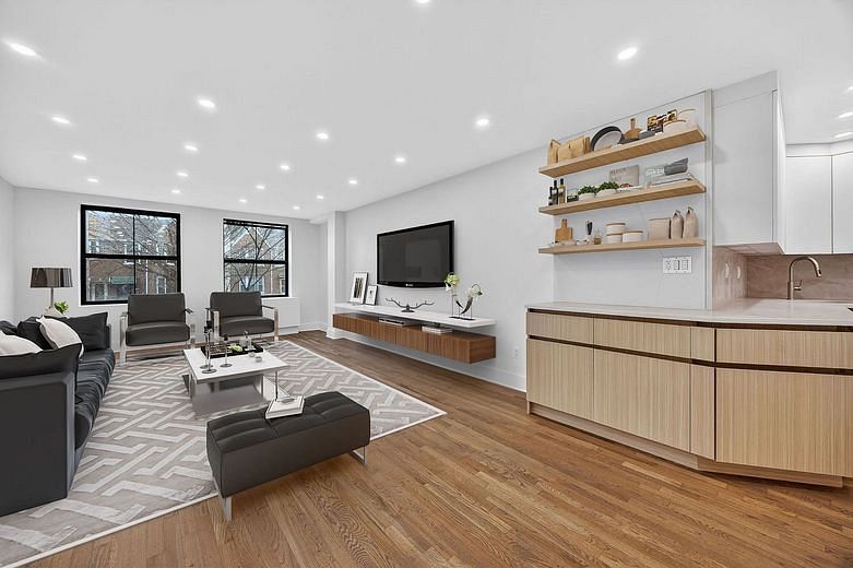 1139 Prospect Avenue #2E