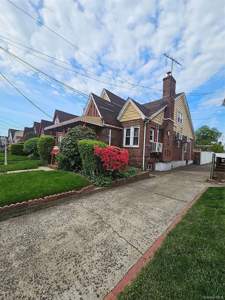 114-52 205th Street