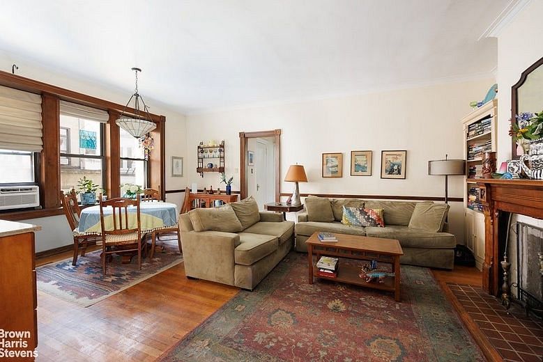 114 Clinton Street #2A