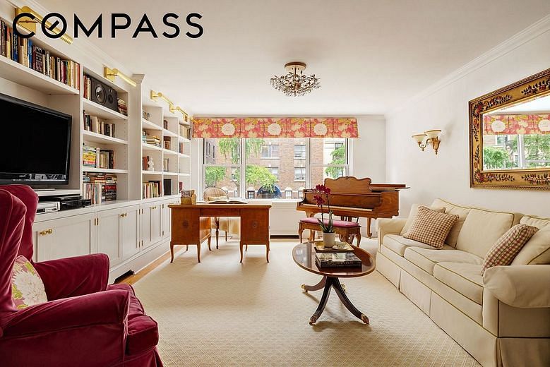 114 East 72nd Street #2A