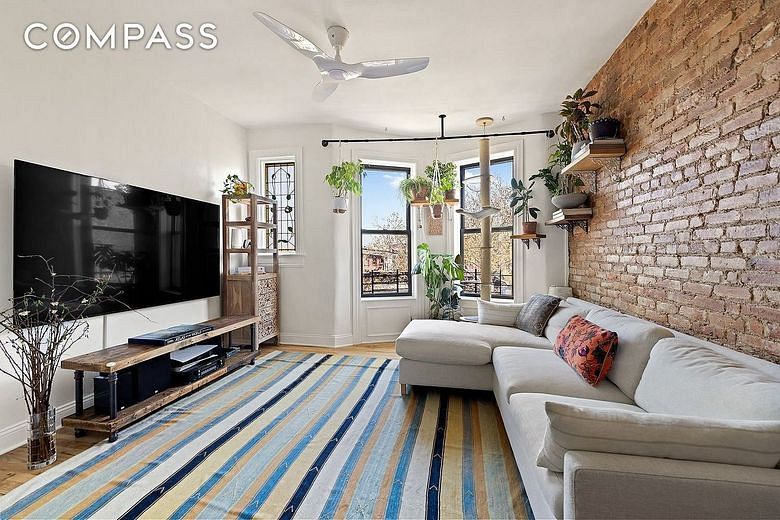 114 Garfield Place #4L