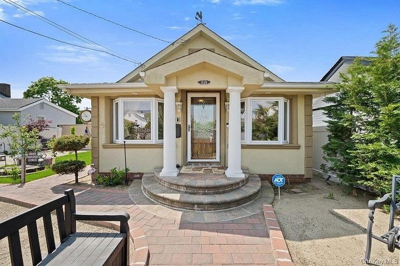 115 Bayswater Boulevard