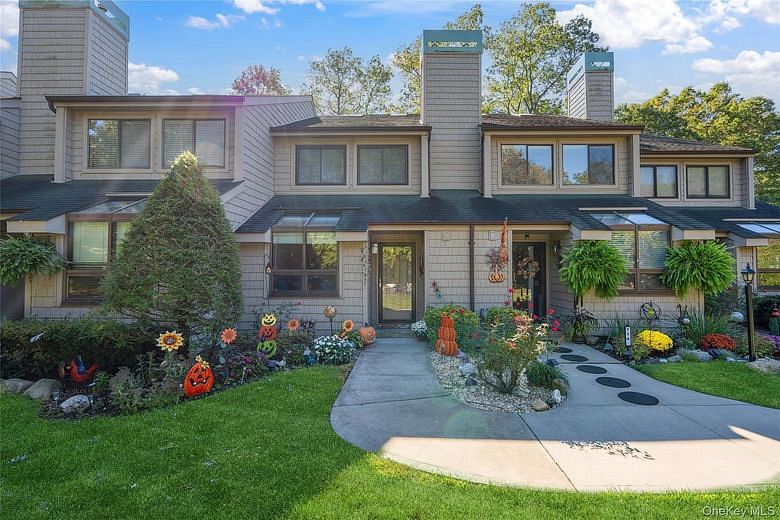 115 Beecher Avenue Extension