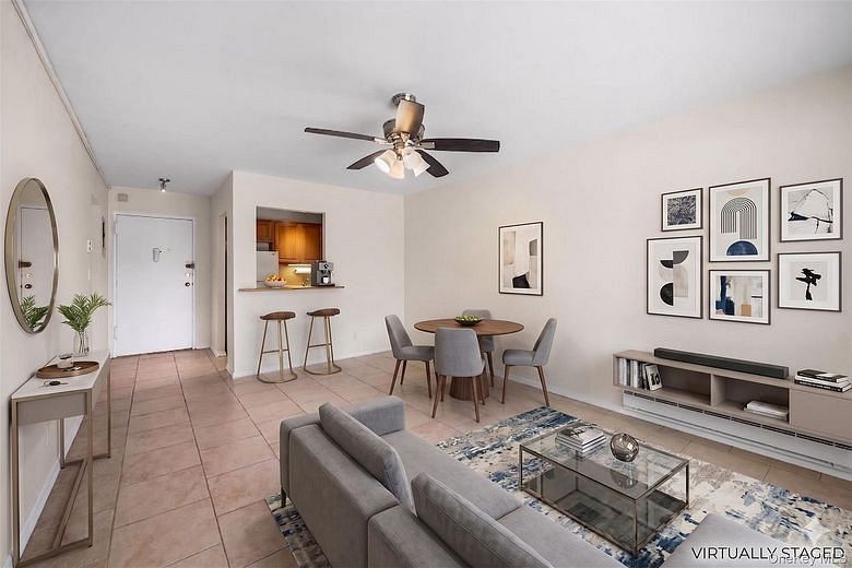 115 Dehaven Drive #105