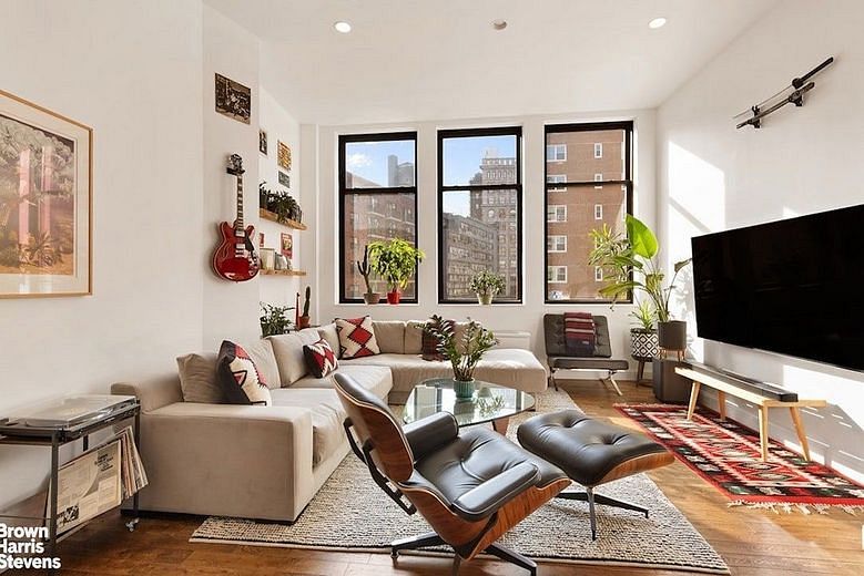115 Fourth Avenue #6B