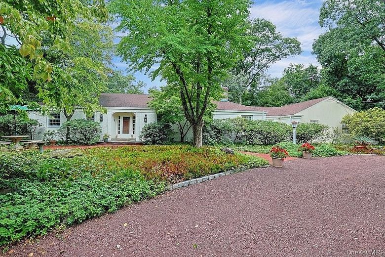 115 Whippoorwill Road