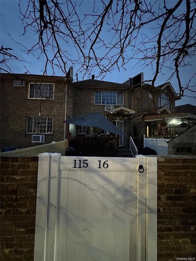 11516 Guy R Brewer Boulevard