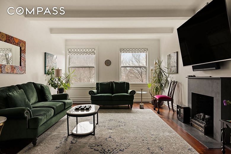 1158 Fifth Avenue #4A