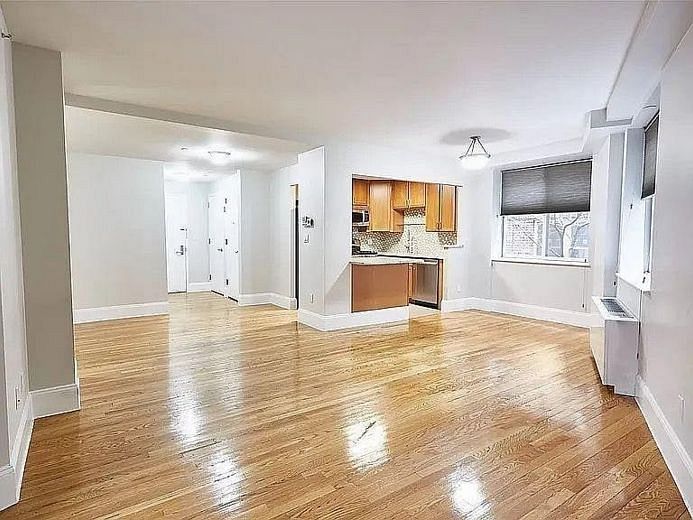 116-11 Curzon Road #3B