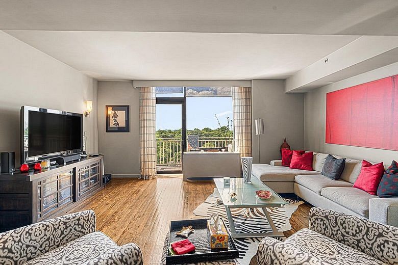 116-24 Grosvenor Lane #14A