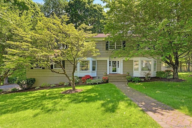 116 Burns Place
