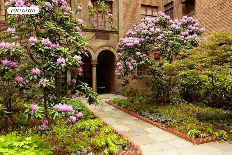 116 East 68th Street #7C