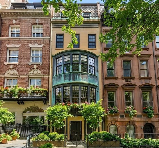 116 East 70th Street