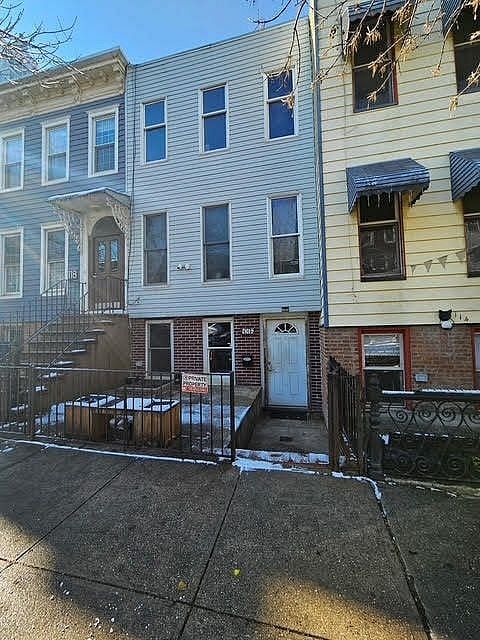 116 Hall Street #116