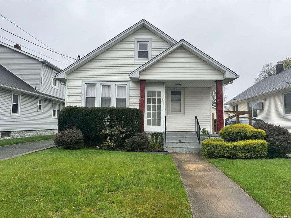 Image 1 of 24 for 116 Merle Avenue in Long Island, Oceanside, NY, 11572