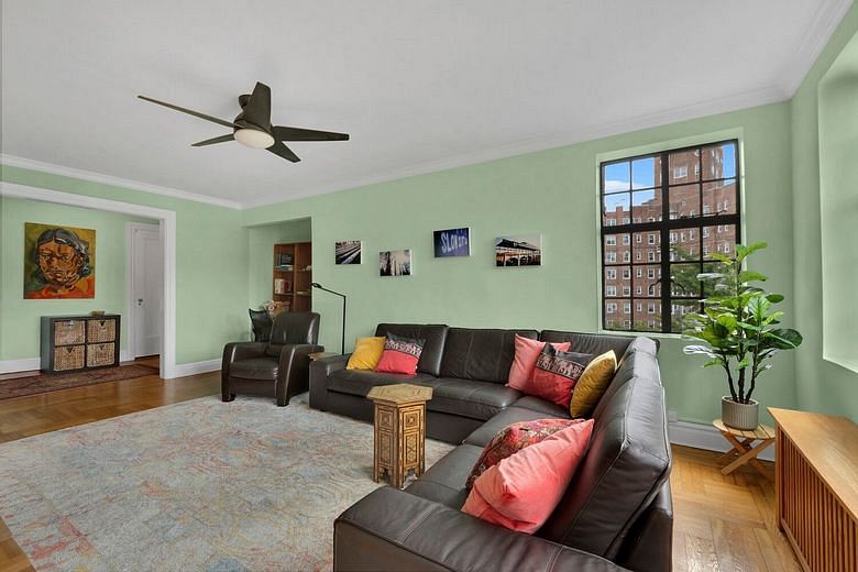 116 Pinehurst Avenue #G54