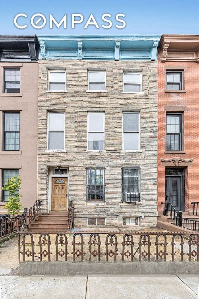 116 Ryerson Street #2