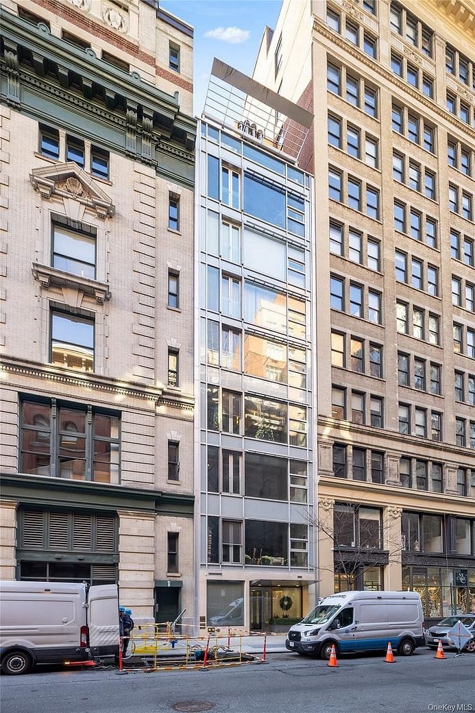 116 W 22nd Street #3