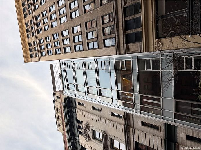 116 W 22nd Street #3