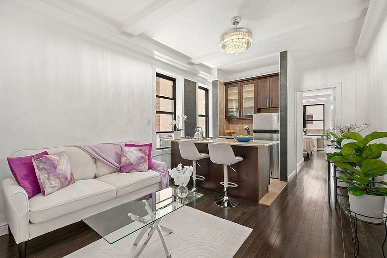 116 West 72nd Street #10D