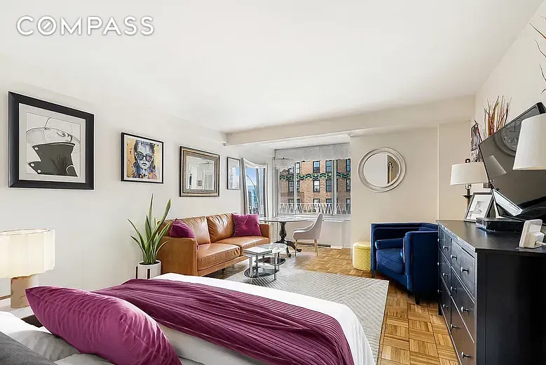 1160 Third Avenue #15F