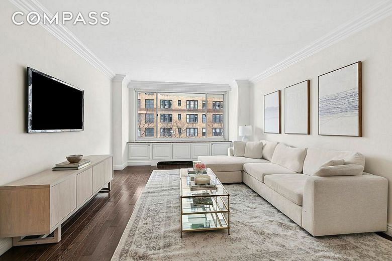 1160 Third Avenue #3E